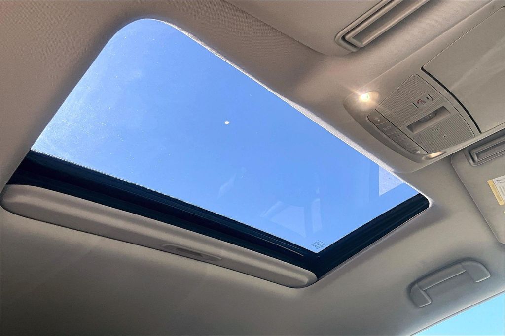 2019 INFINITI QX80 LUXE OR