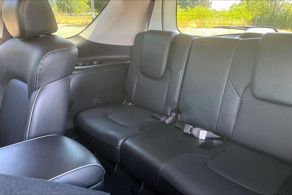 2019 INFINITI QX80 LUXE OR