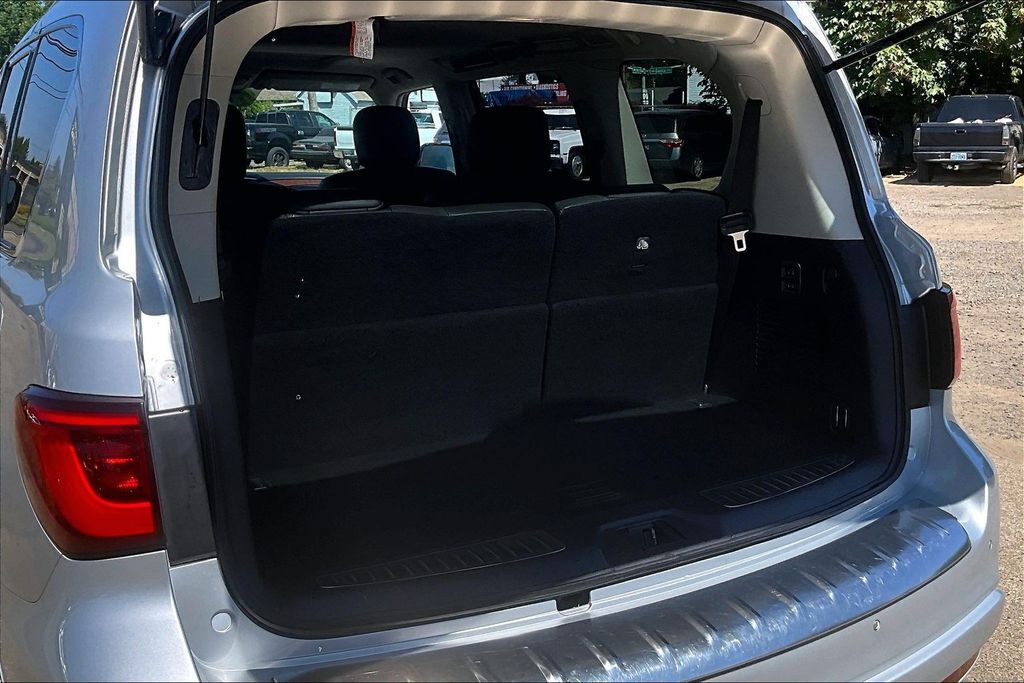 2019 INFINITI QX80 LUXE OR
