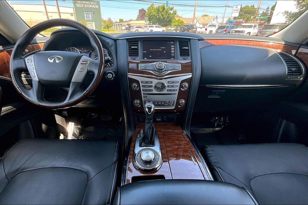 2019 INFINITI QX80 LUXE OR