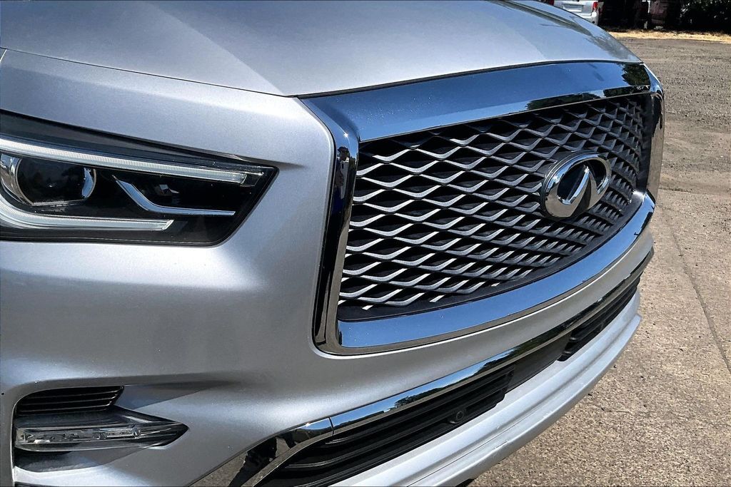 2019 INFINITI QX80 LUXE OR