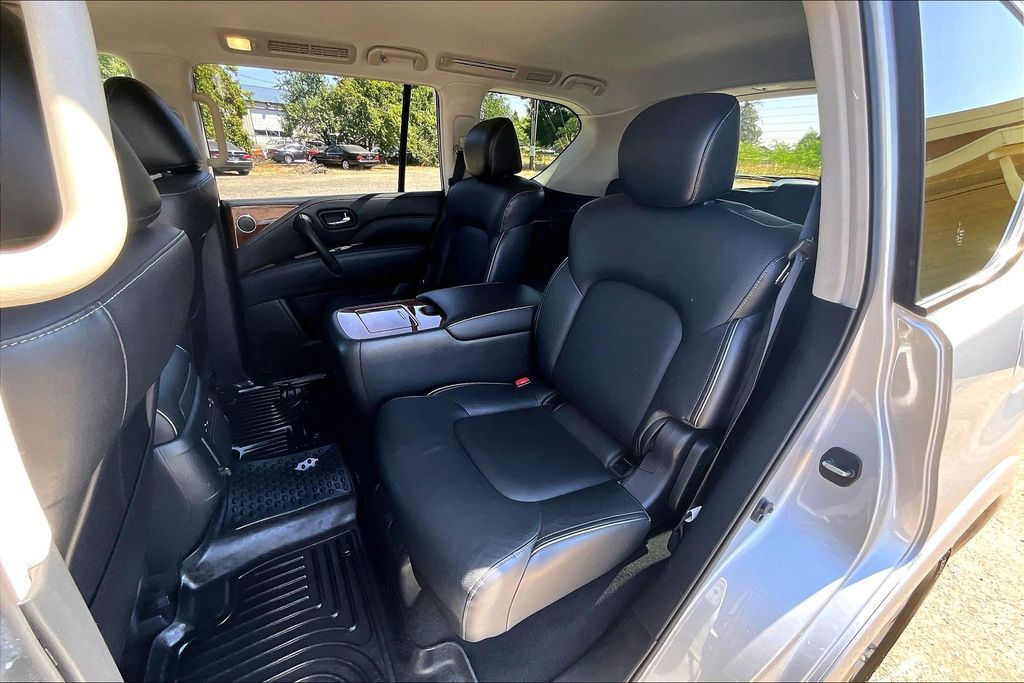 2019 INFINITI QX80 LUXE OR