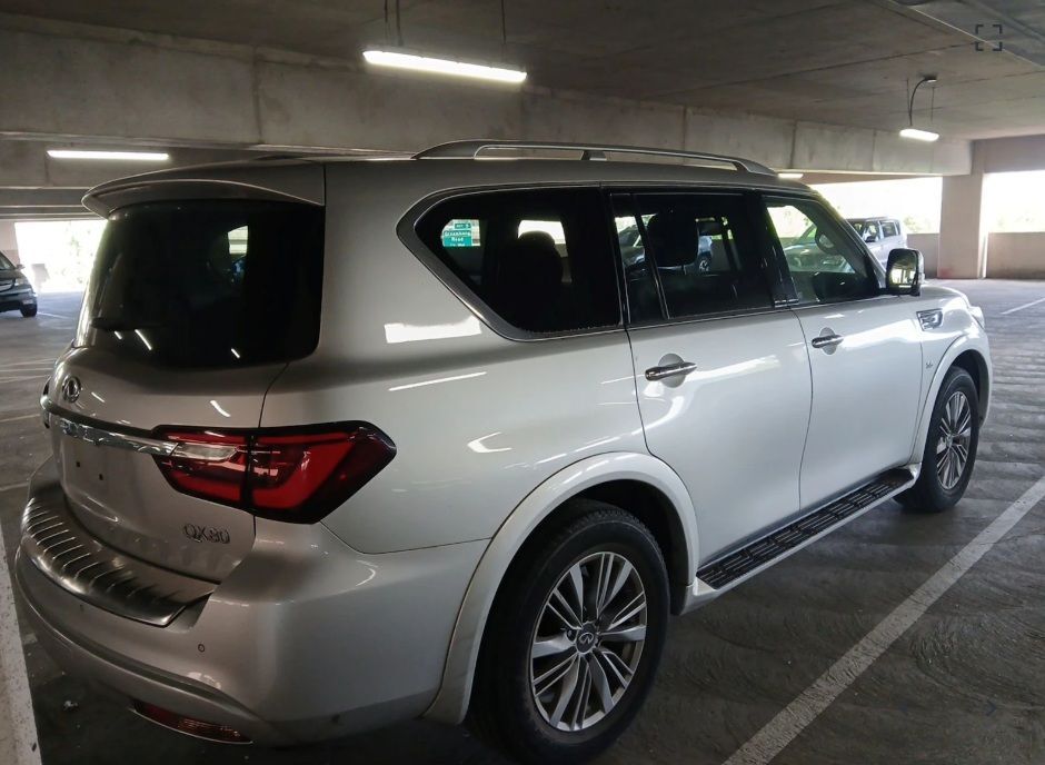 2019 INFINITI QX80 LUXE OR
