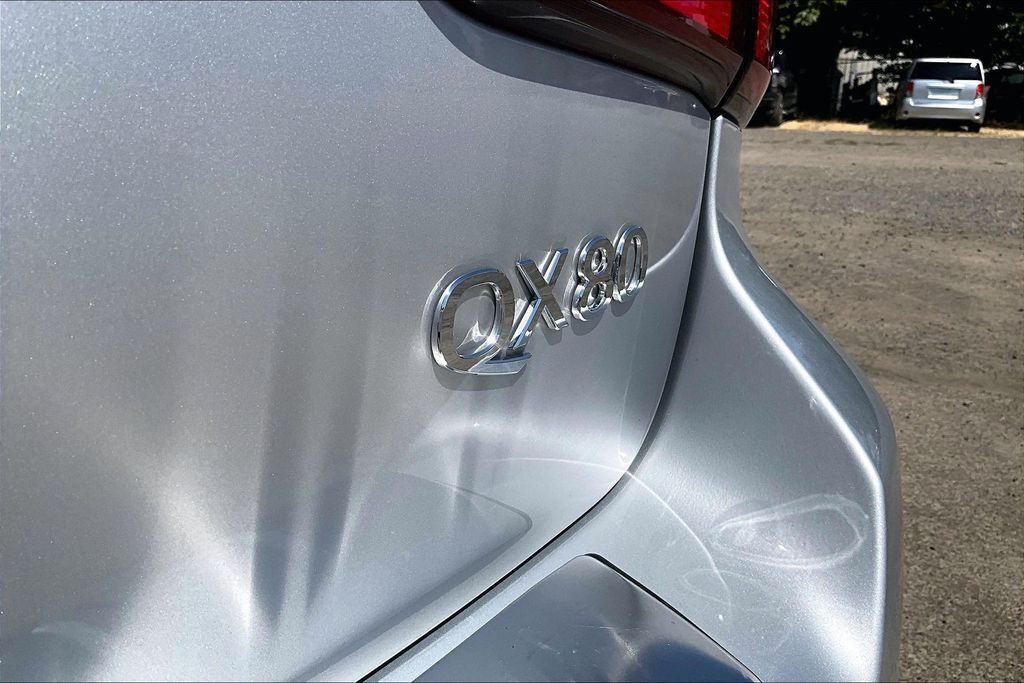 2019 INFINITI QX80 LUXE OR