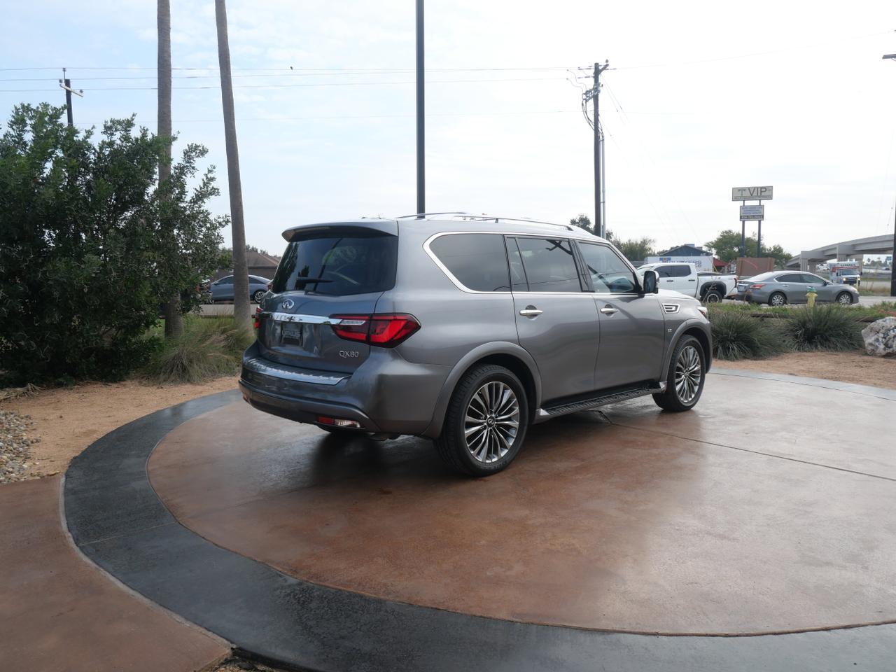 2019 INFINITI QX80 LUXE