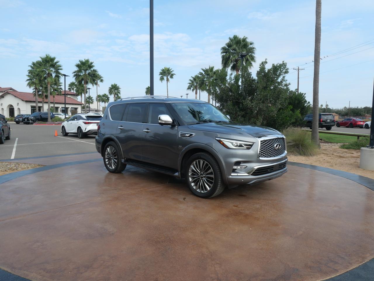 2019 INFINITI QX80 LUXE