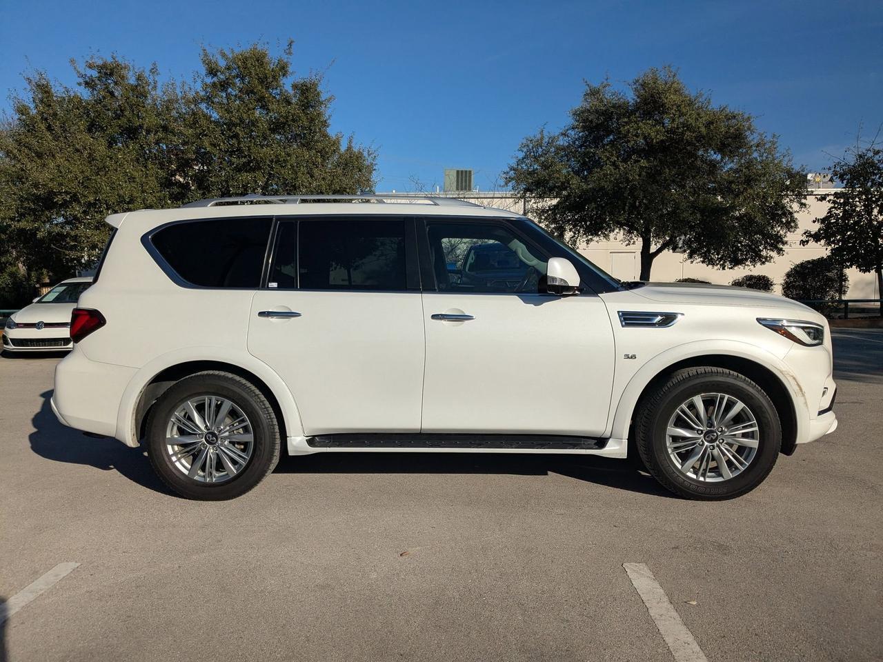 2019 INFINITI QX80 LUXE