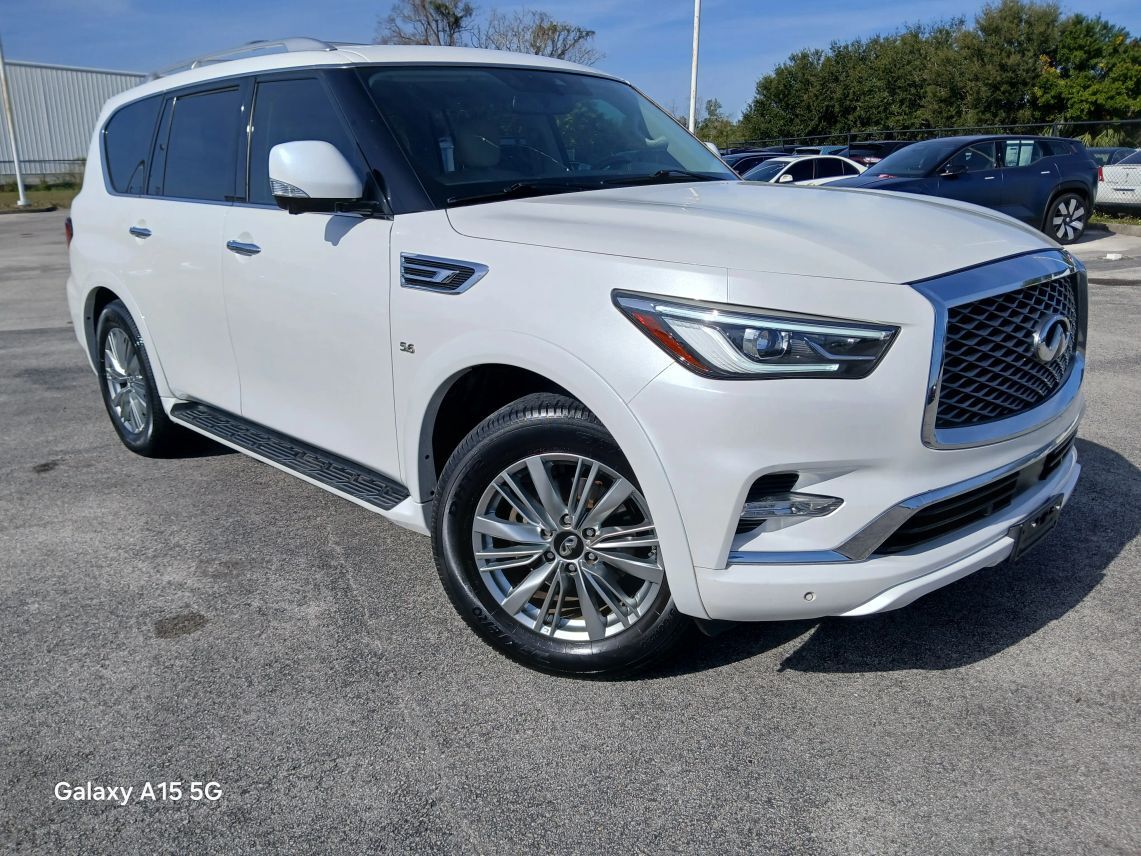 2019 INFINITI QX80 LUXE Sport Utility 4D