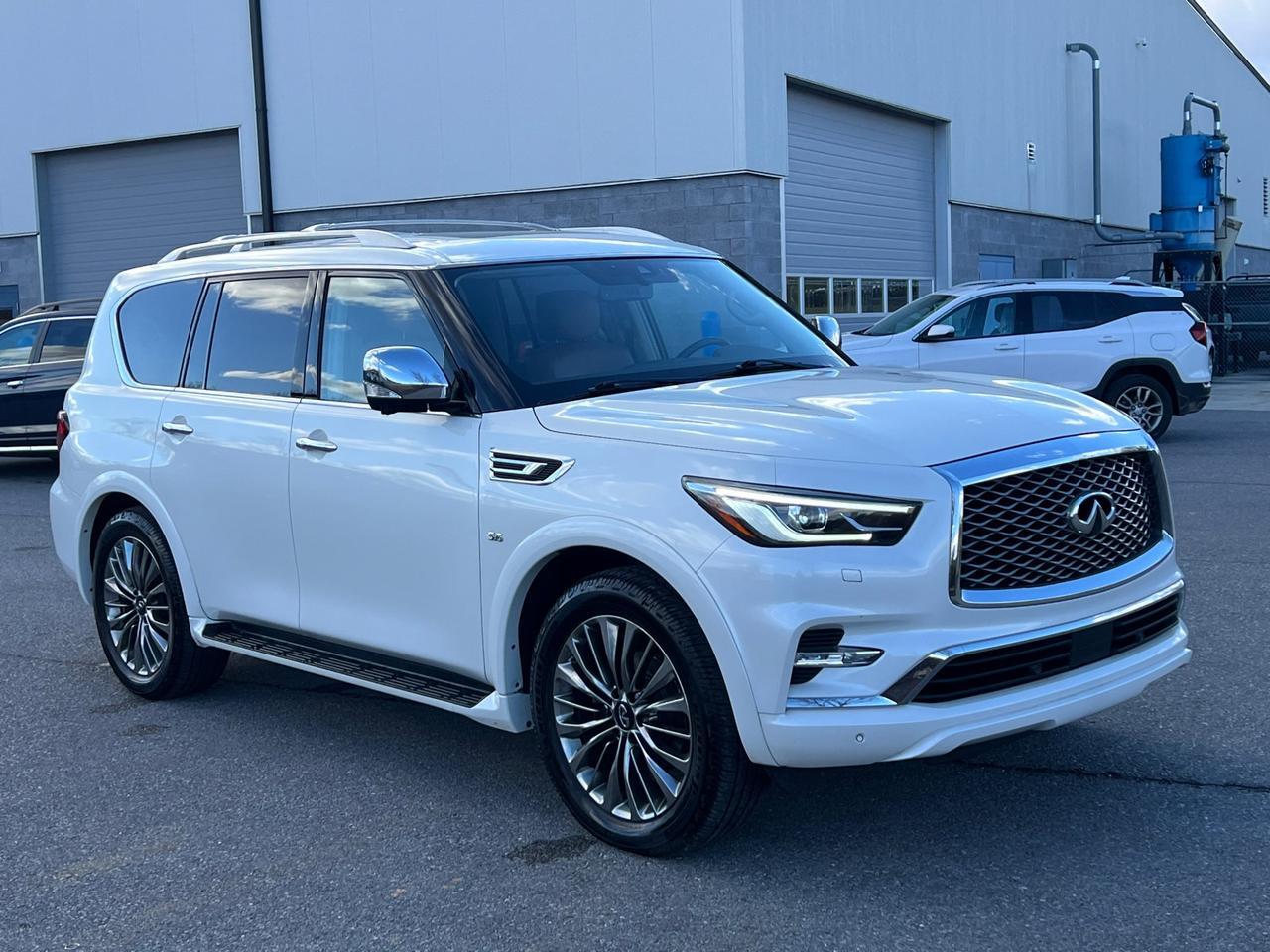 2019 INFINITI QX80 LUXE