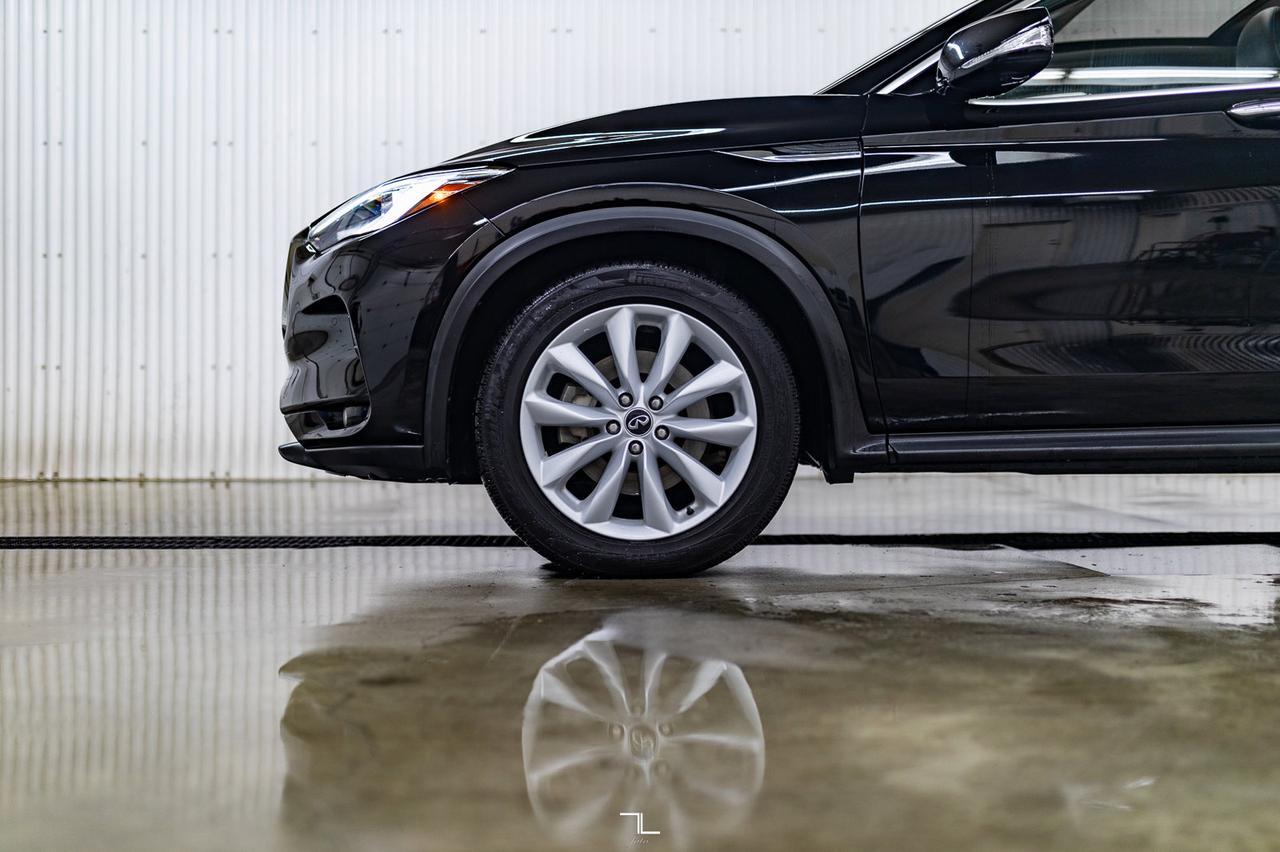 2019 Infiniti QX50 AWD Essential Leather Roof Nav Red Deer AB