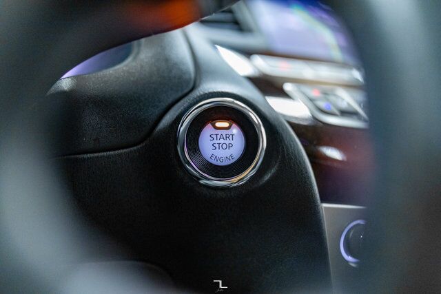 2019 Infiniti QX60 AWD Pure Leather Roof Nav BCam Red Deer AB