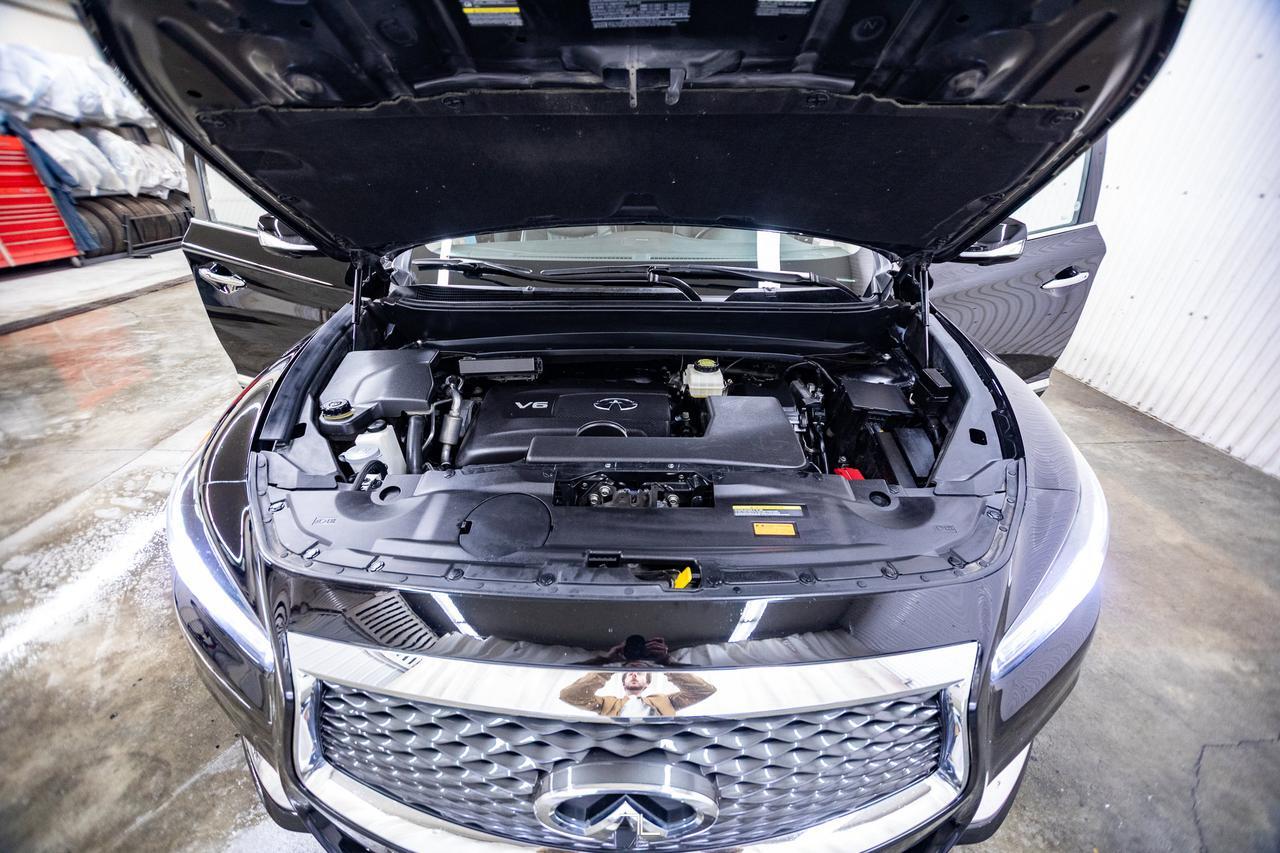 2019 Infiniti QX60 AWD Pure Leather Roof Nav BCam Red Deer AB