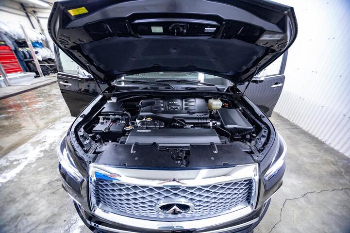 2019 Infiniti QX80 AWD Limited Leather Roof Nav BCam Red Deer AB
