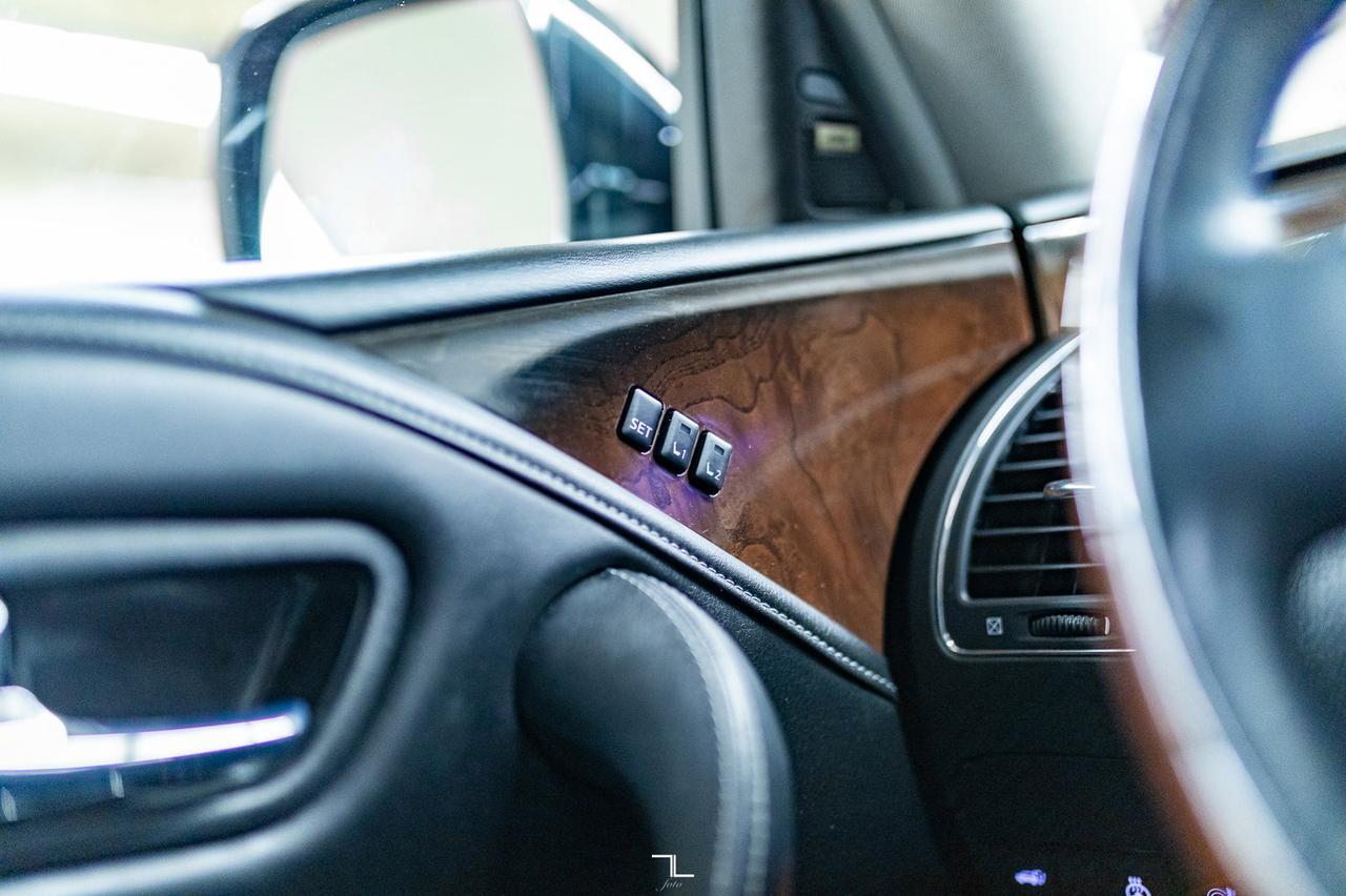 2019 Infiniti QX80 AWD Luxe Leather Roof Nav BCam Red Deer AB