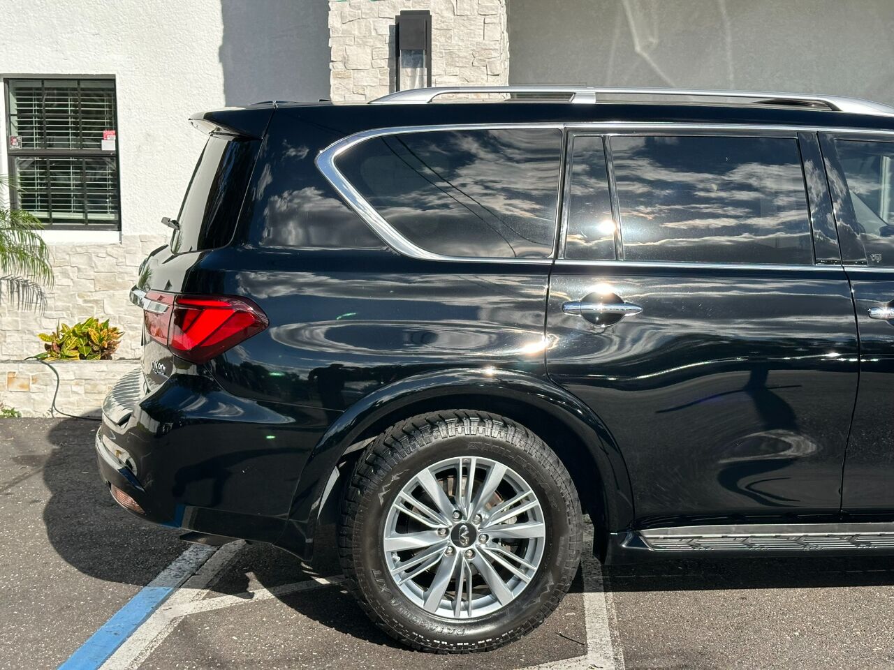 2019 Infiniti QX80 LUXE AWD Jacksonville FL