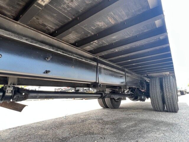 2019 International 4300 26&apos; Dry Freight Truck with 2,500 lbs. Lift Gate Miami FL