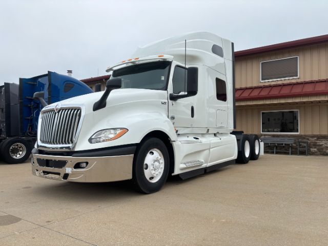 2019 International LT .