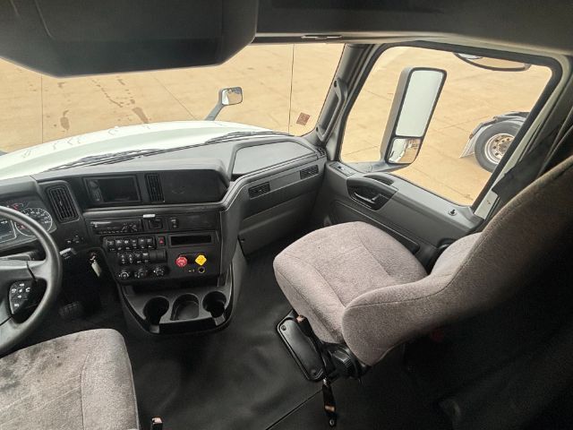 2019 International LT . Seville OH
