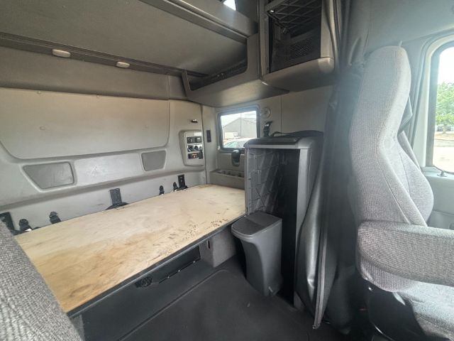 2019 International LT . Seville OH