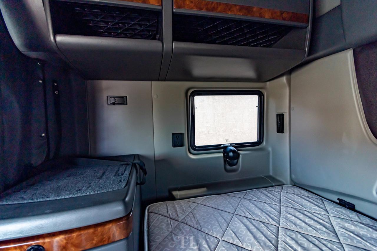 2019 International Lonestar Tractor/Sleeper Red Deer AB