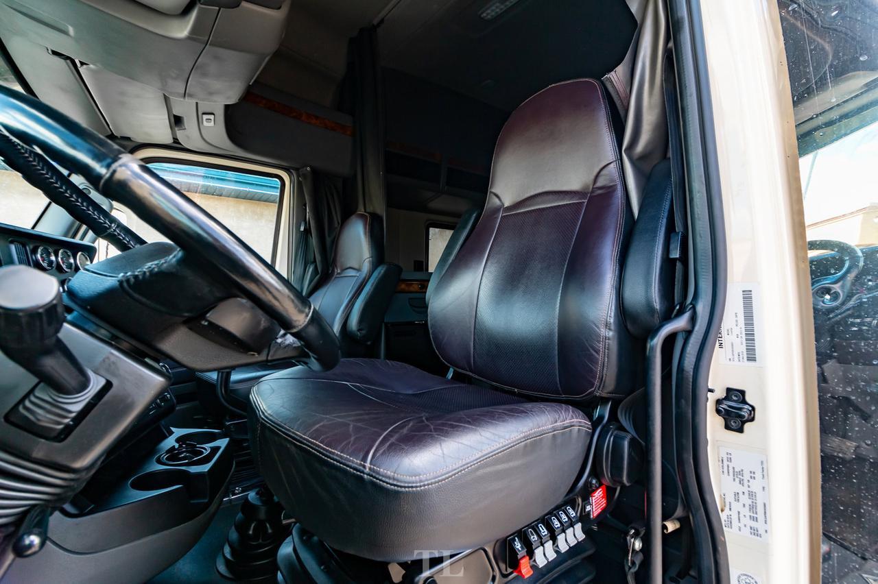 2019 International Lonestar Tractor/Sleeper Red Deer AB