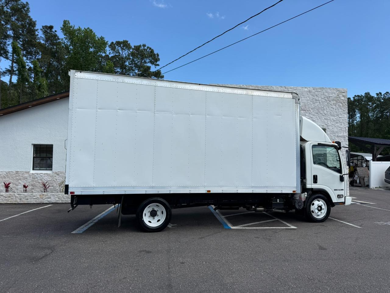 2019 Isuzu NPR GAS REG Jacksonville FL