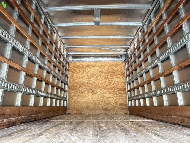 2019 Isuzu NPR-HD Crew Cab GAS 16' Dry Box Truck with 1,500 lbs. Lift Gate Homestead FL