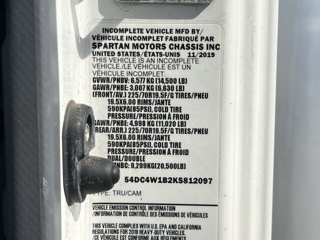 2019 Isuzu NPR-HD GAS 18&apos; Dry Box Truck with Aluminum Ramp Miami FL