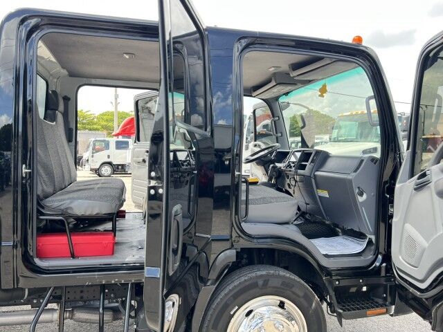 2019 Isuzu NRR Crew Cab 14&apos; Aluminum Landscape Dump Truck with Tree Spades Miami FL
