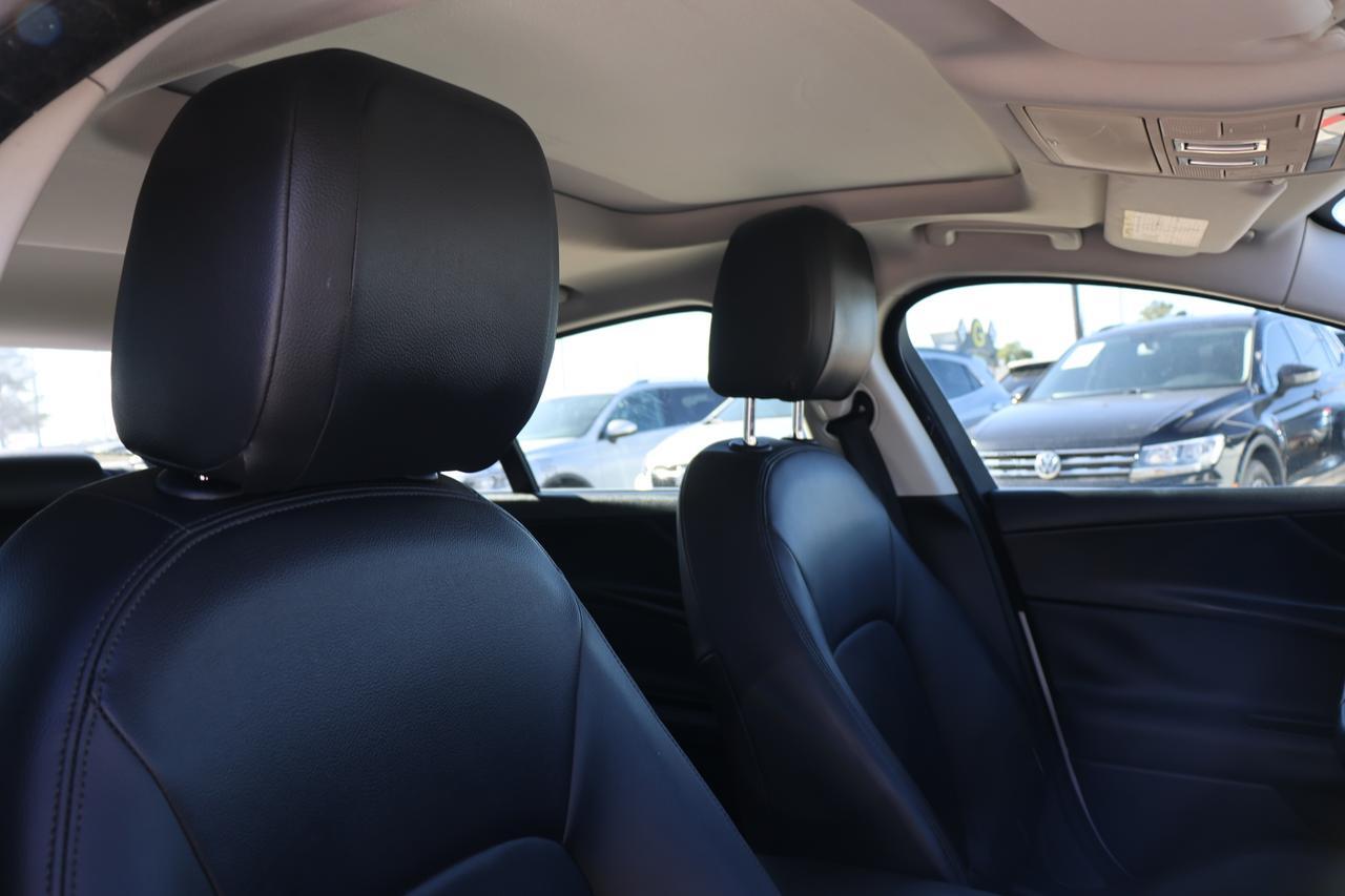 2019 JAGUAR XE Houston TX