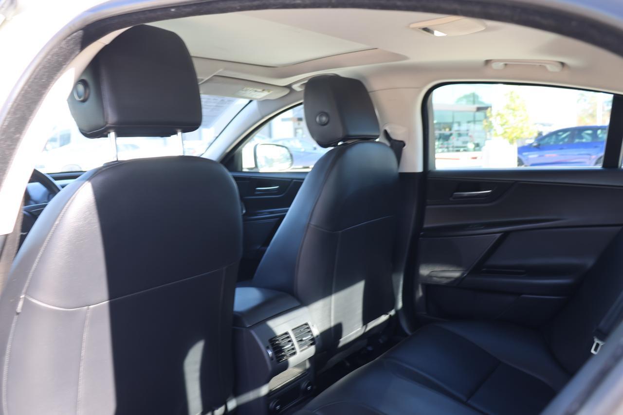 2019 JAGUAR XE Houston TX