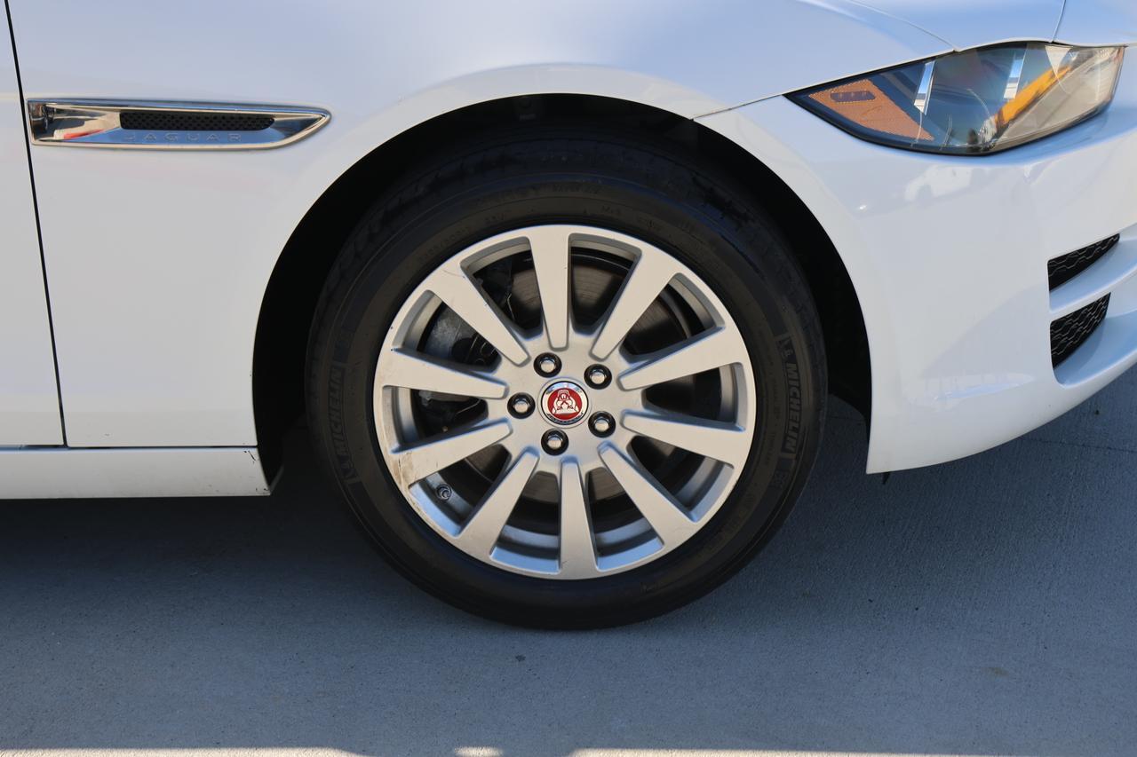 2019 JAGUAR XE Houston TX