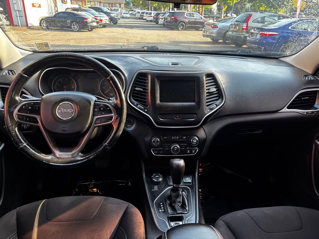 2019 JEEP CHEROKEE LATITUDE Des Moines WA