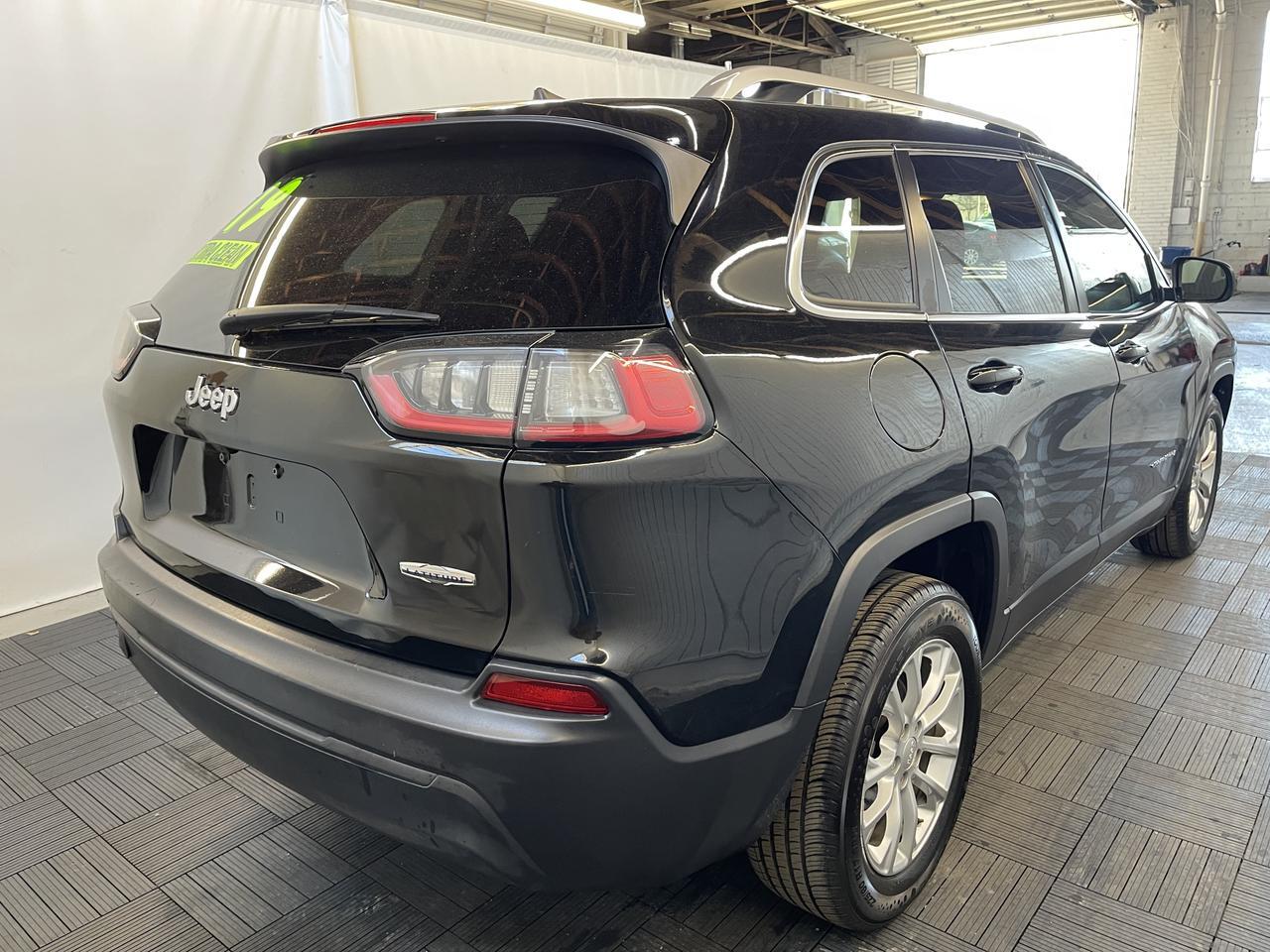 2019 JEEP CHEROKEE LATITUDE Latitude Kansas City MO