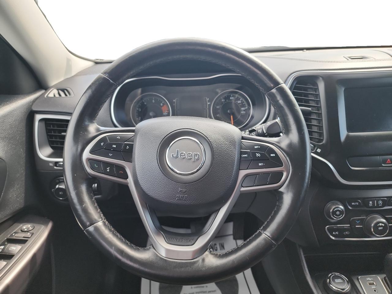 2019 JEEP CHEROKEE LATITUDE; N Kansas City MO