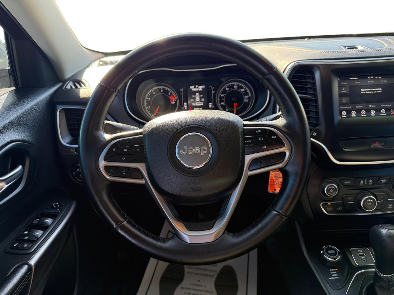 2019 JEEP CHEROKEE LATITUDE; N Kansas City MO