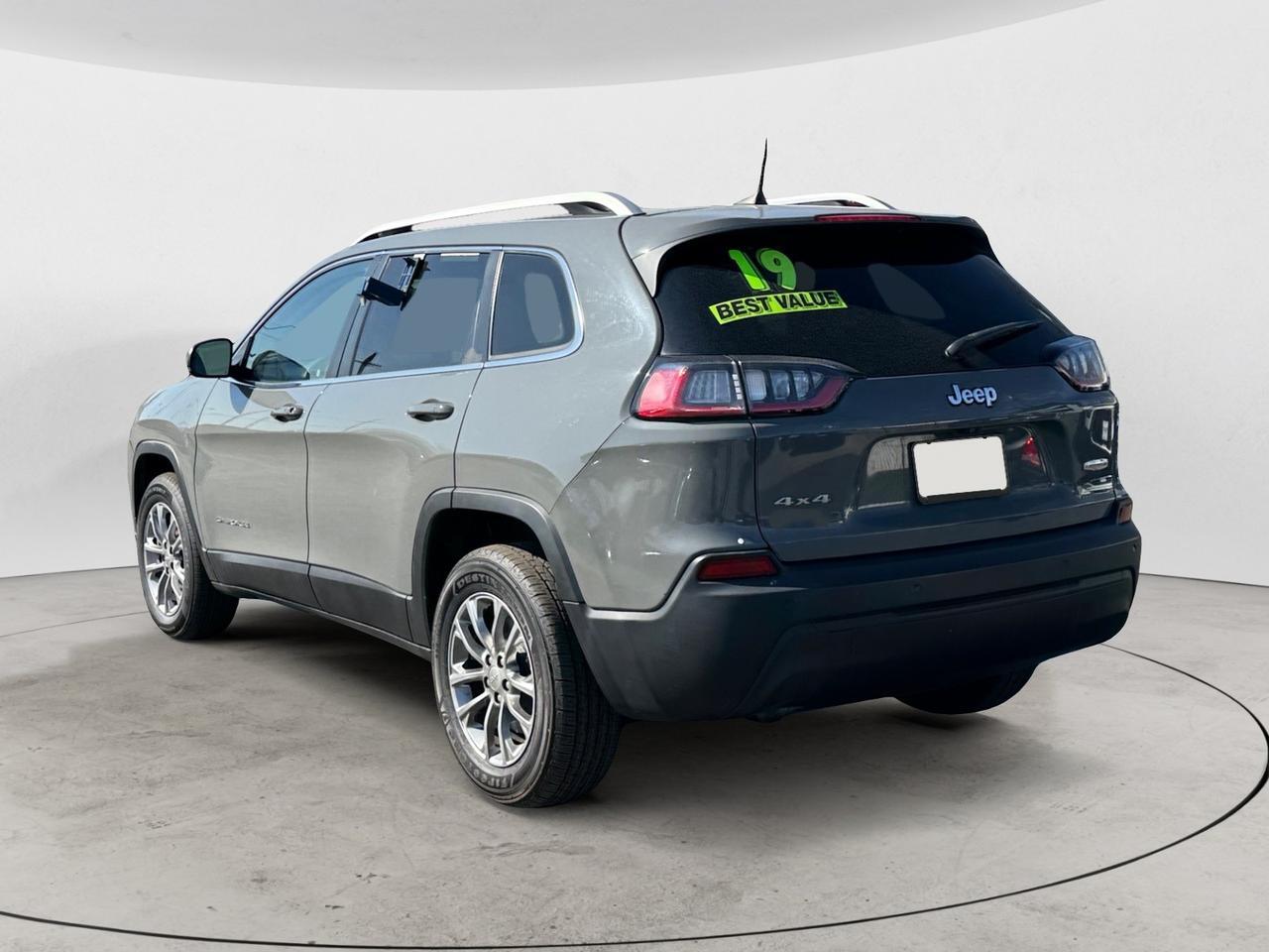 2019 JEEP CHEROKEE LATITUDE PL Latitude Plus Kansas City MO