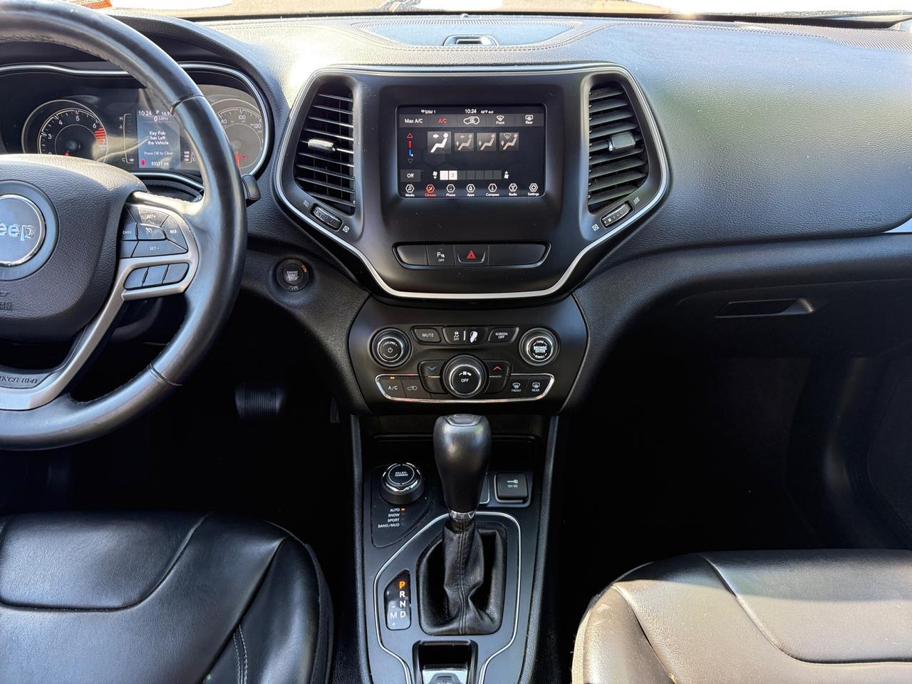 2019 JEEP CHEROKEE LATITUDE PL Latitude Plus Kansas City MO