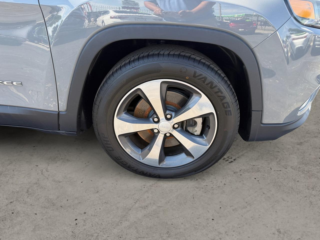 2019 JEEP CHEROKEE LIMITED Limited Kansas City MO