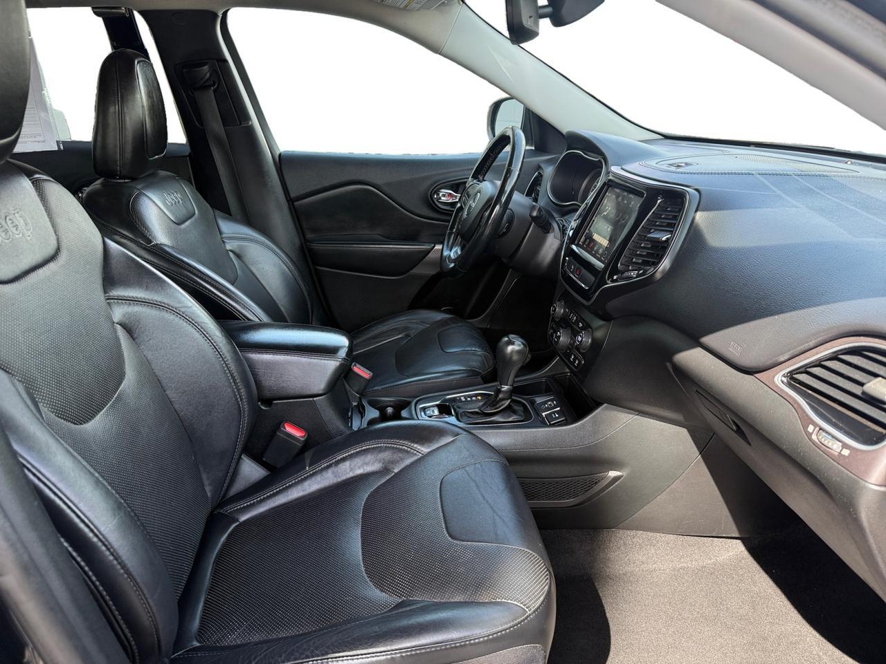 2019 JEEP CHEROKEE LIMITED Limited Kansas City MO