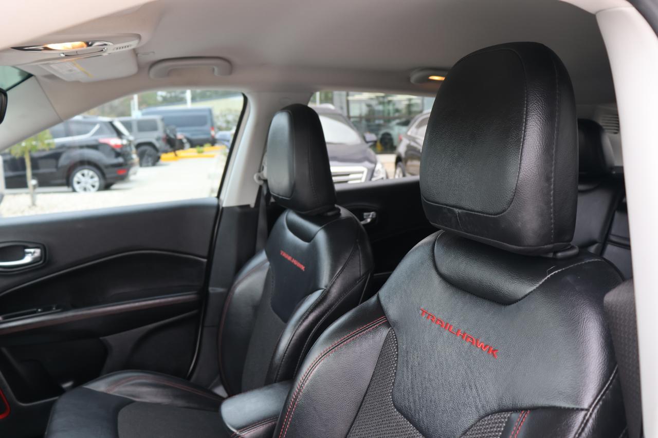 2019 JEEP COMPASS TRAILHAWK WHITE at G Motors