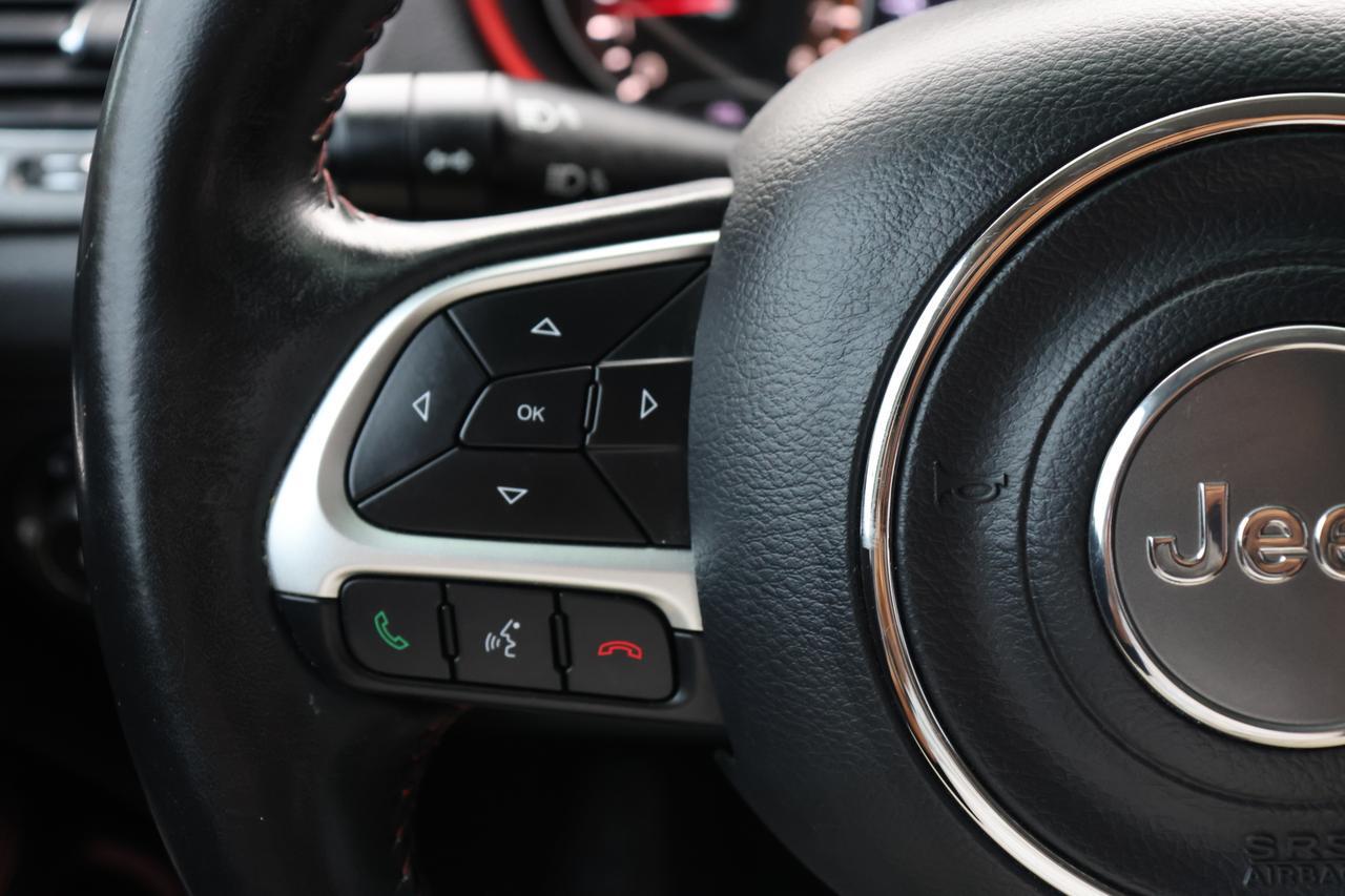 2019 JEEP COMPASS TRAILHAWK WHITE at G Motors