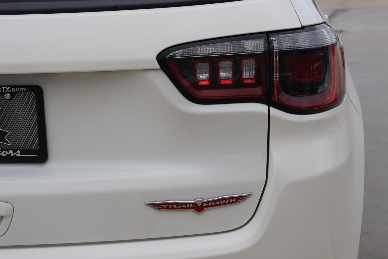 2019 JEEP COMPASS TRAILHAWK WHITE at G Motors