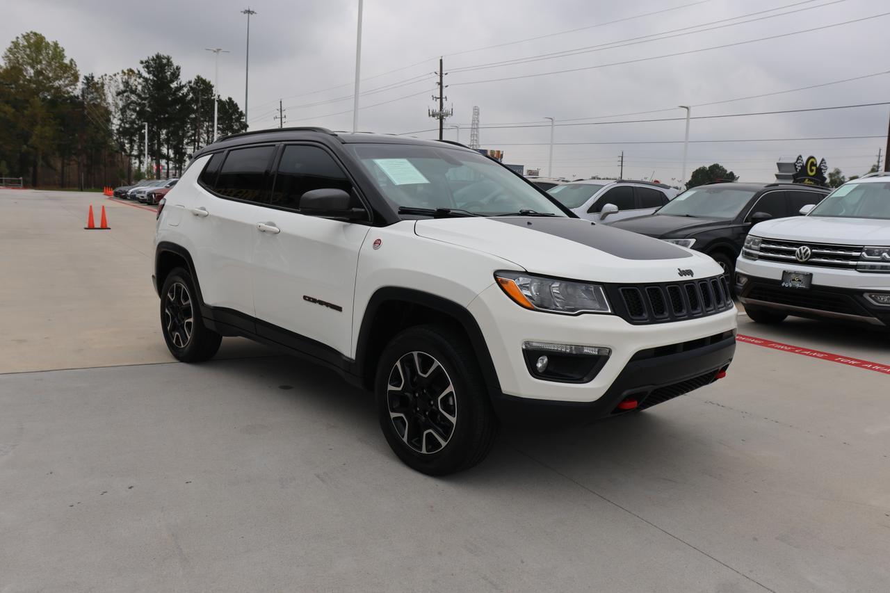 2019 JEEP COMPASS TRAILHAWK WHITE at G Motors