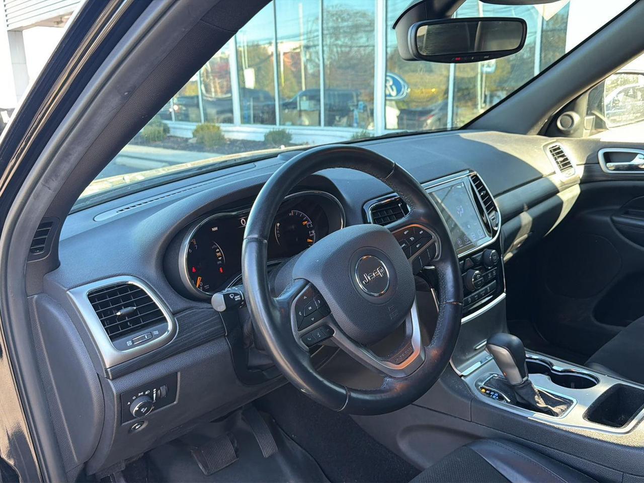 2019 JEEP GRAND CHEROKEE LAREDO E 4X4 Gaithersburg MD