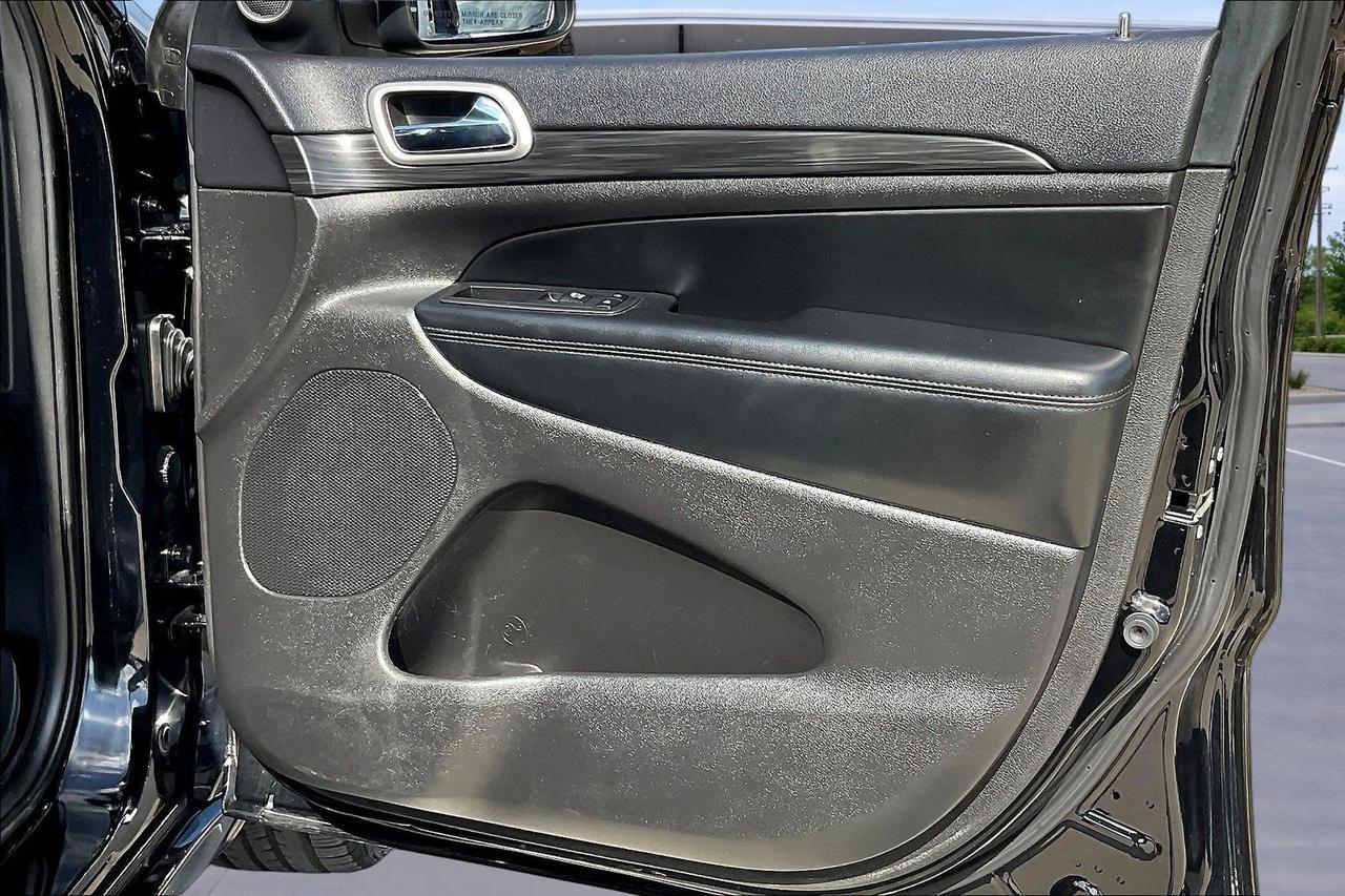 2019 JEEP GRAND CHEROKEE LAREDO Houston TX
