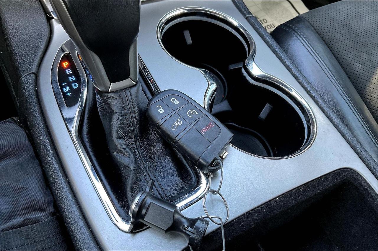 2019 JEEP GRAND CHEROKEE LAREDO Houston TX