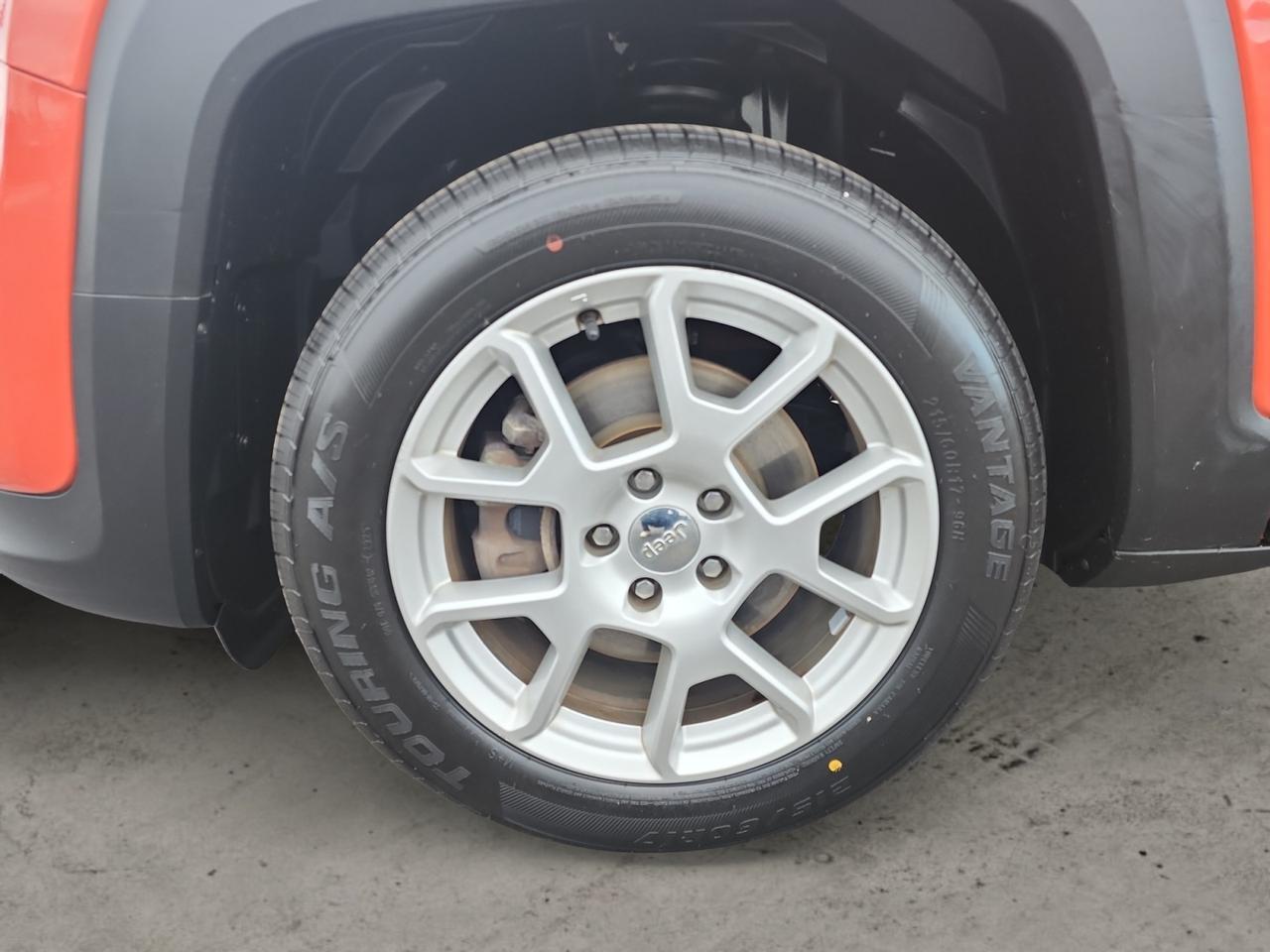 2019 JEEP RENEGADE LATITUDE Latitude Kansas City MO