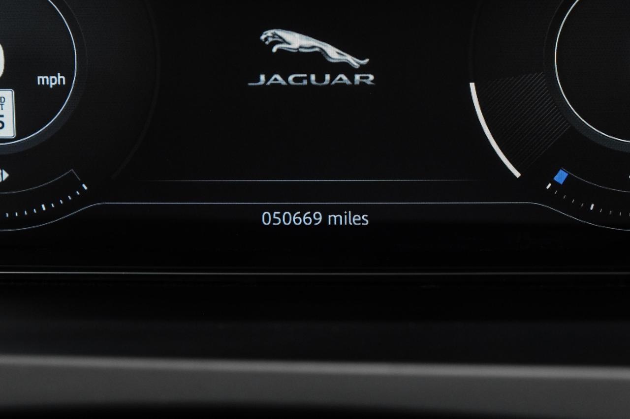 2019 Jaguar E-PACE R-DYNAMIC SE AWD EMERGENCY BRAKING LANE KEEP ASSIST NAVIGATION L Carrollton TX