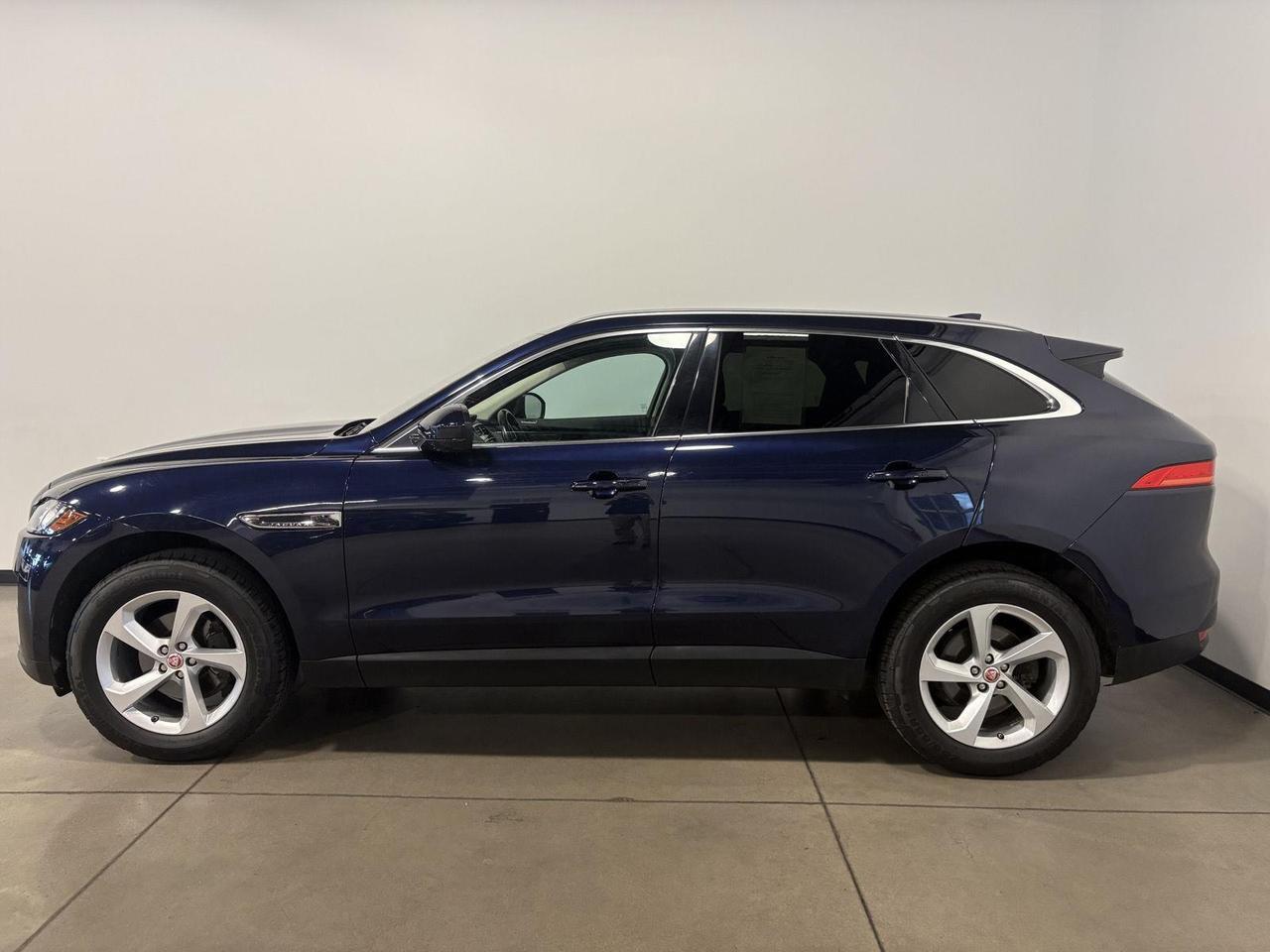 2019 Jaguar F-PACE 25t Premium Parker CO